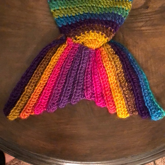 Handmade infant mermaid body sweater - Picture 4 of 5